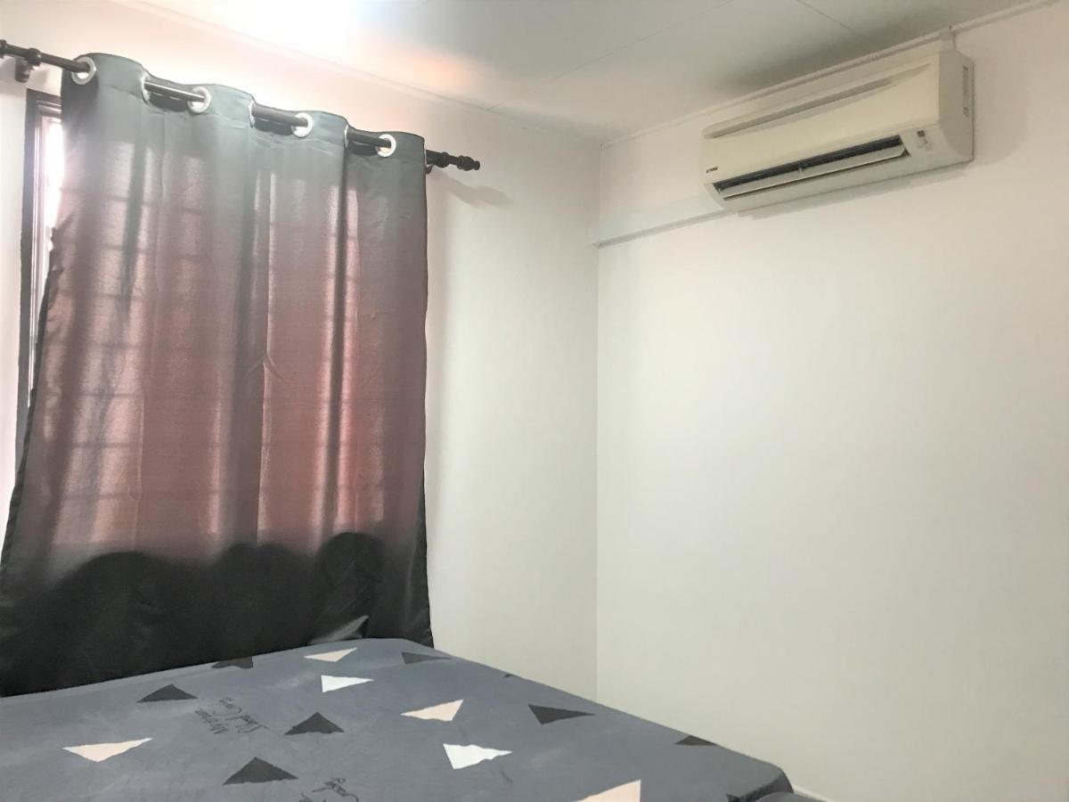 Oyo 90493 Jl Homestay Segamat Eksteriør bilde