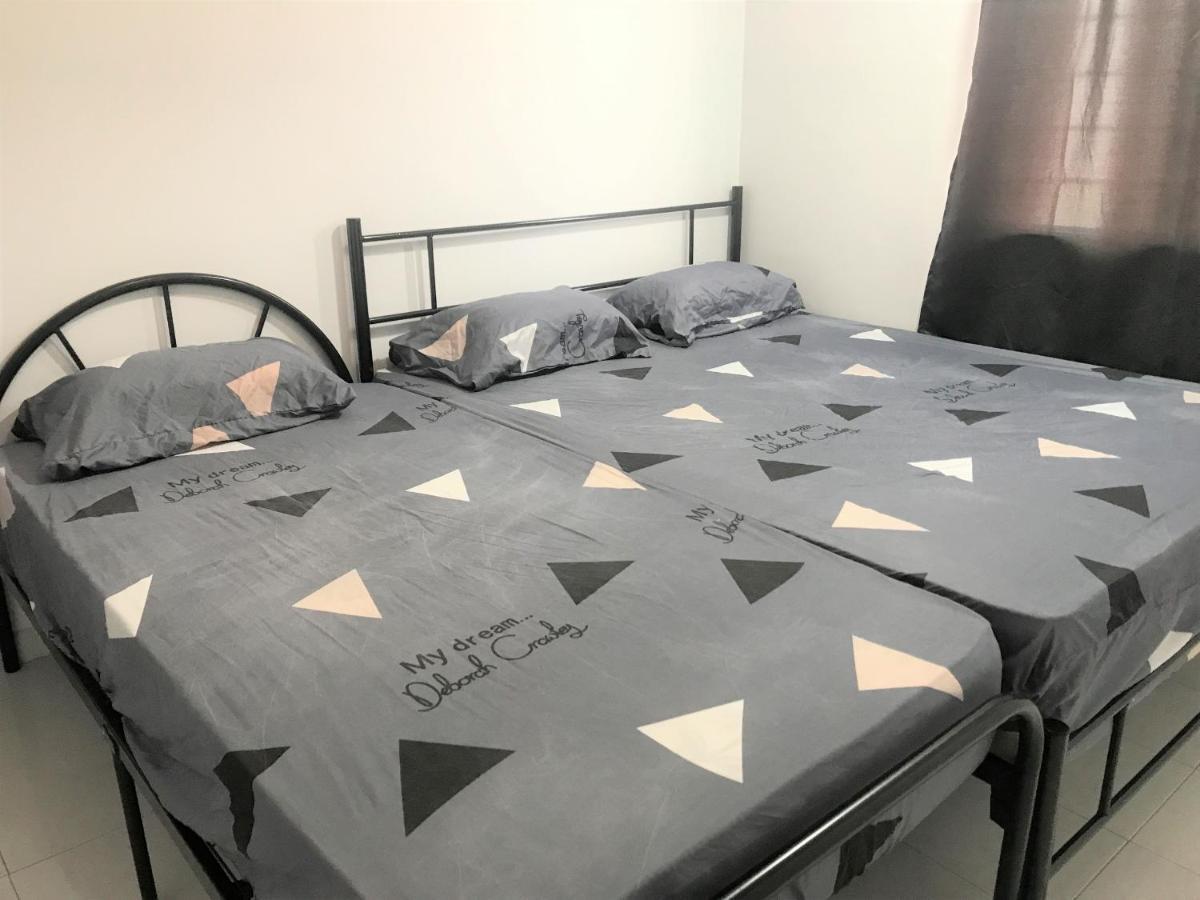 Oyo 90493 Jl Homestay Segamat Eksteriør bilde