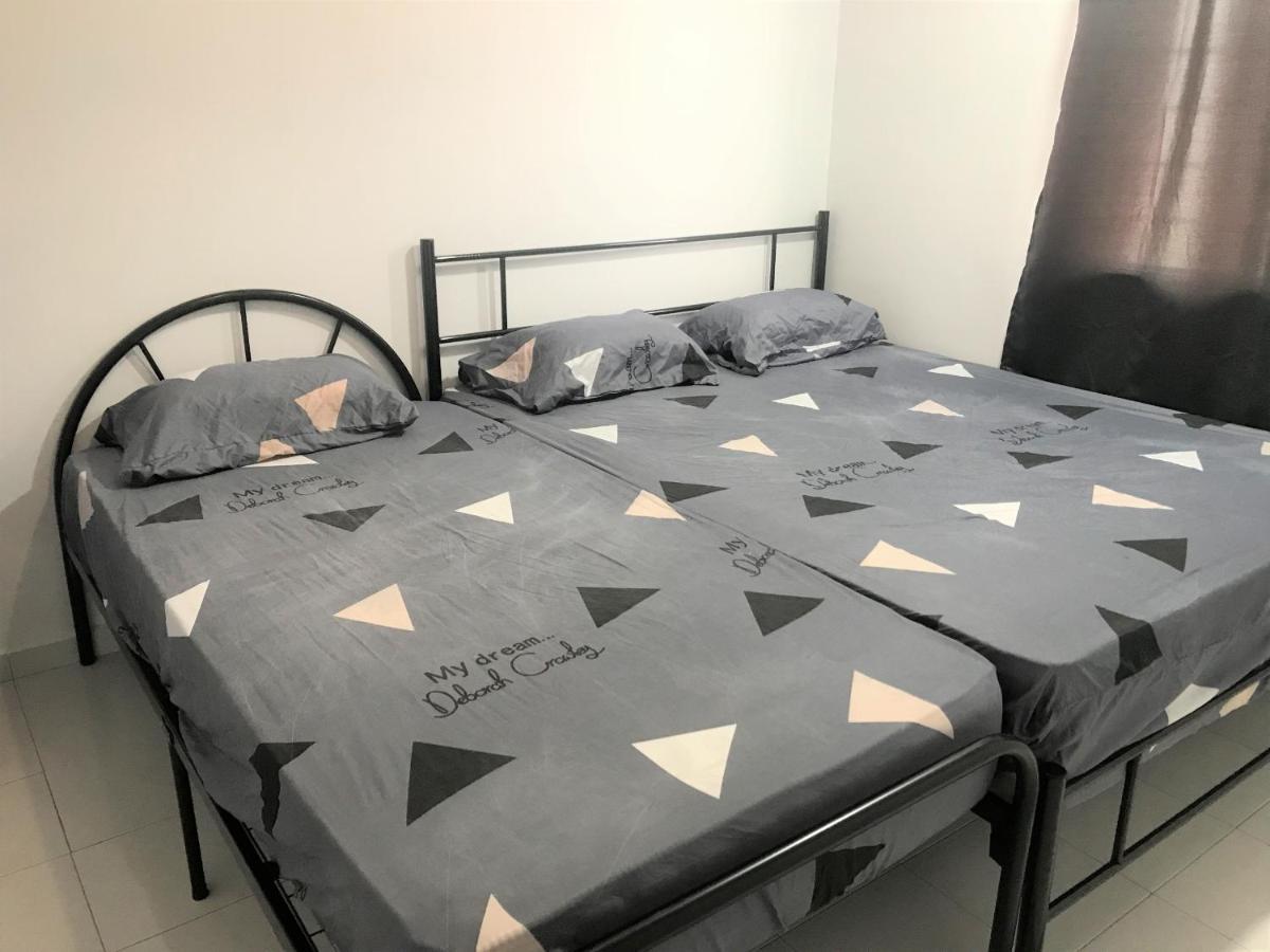 Oyo 90493 Jl Homestay Segamat Eksteriør bilde