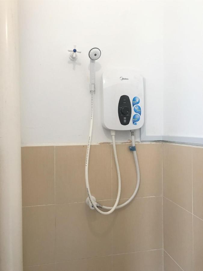 Oyo 90493 Jl Homestay Segamat Eksteriør bilde